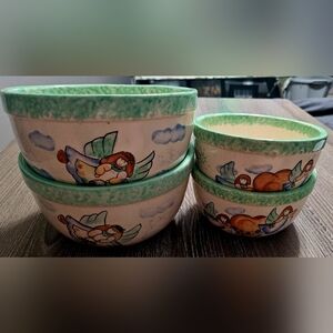 Set of 4 Vintage vital unit holiday mixing bowls "angel" 2-6.5" and 2-5"